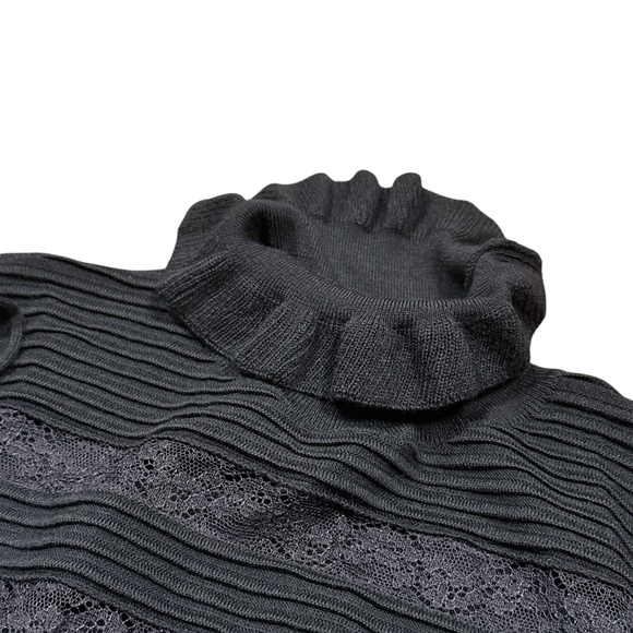 Valentino RED Merino Wool Ruffle Lace Turtleneck Sweater Womens Small - Picture 5 of 10